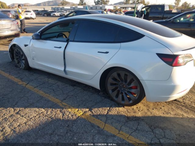 2021 TESLA MODEL 3 5YJ3E1EC3MF001528 Photo 2