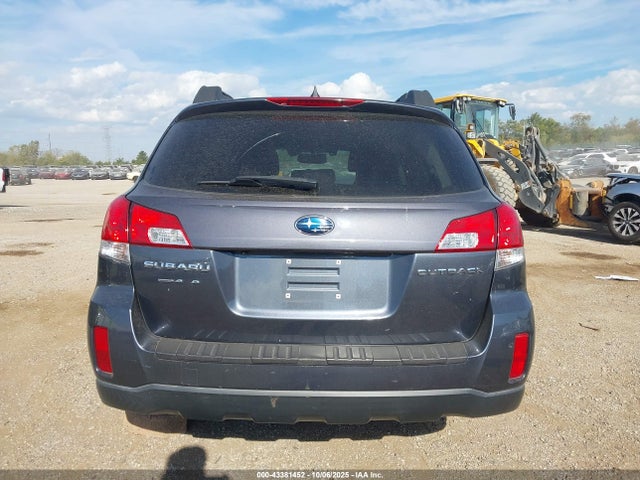 43381452 :رقم المزاد ، 4S4BRCPC6E3264079 vin ، 2014 Subaru Outback 2.5i Limited مزاد بيع