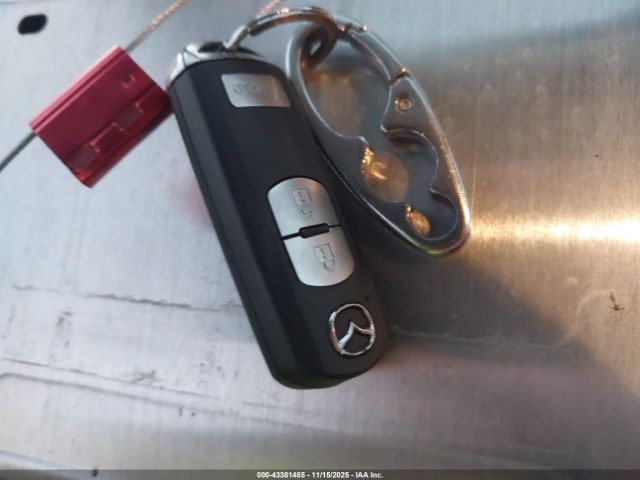 2017 MAZDA MAZDA3 JM1BN1M38H1118954 Photo 10