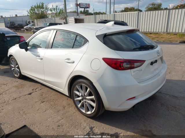 2017 MAZDA MAZDA3 JM1BN1M38H1118954 Photo 2