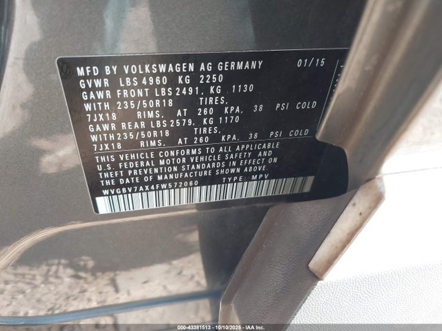 WVGBV7AX4FW572060 Volkswagen 2015