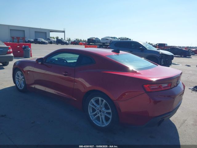 2017 CHEVROLET CAMARO 1G1FB1RX2H0103788 Photo 2