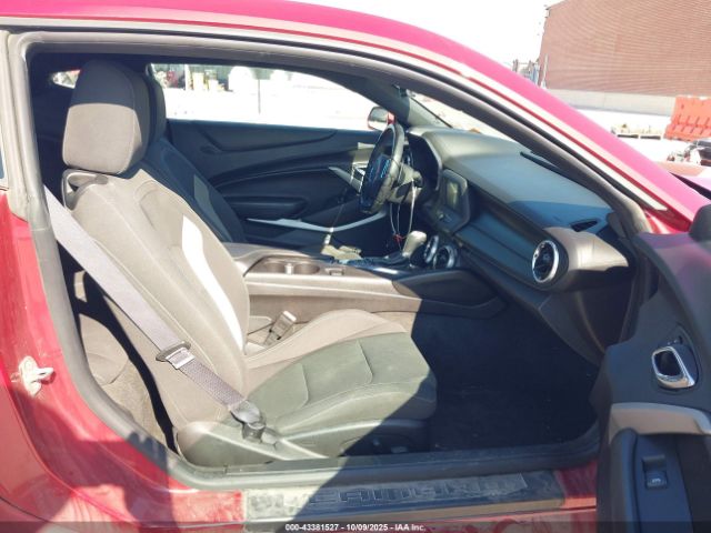 2017 CHEVROLET CAMARO 1G1FB1RX2H0103788 Photo 4