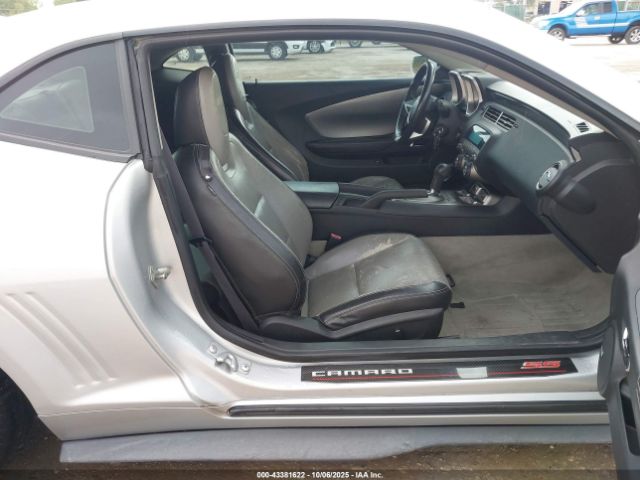 2011 CHEVROLET CAMARO 2G1FK1EJ9B9131764 Photo 4