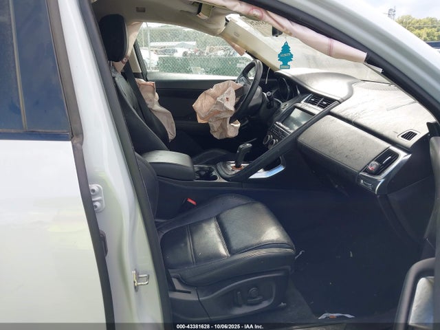 2020 JAGUAR E-PACE SADFK2FX8L1Z86725 Photo 4