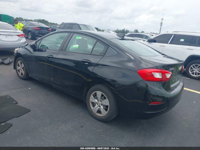 2016 CHEVROLET CRUZE 1G1BC5SM8G7233289 Photo 2