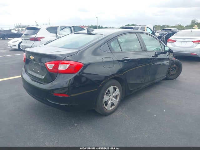 2016 CHEVROLET CRUZE 1G1BC5SM8G7233289 Photo 3