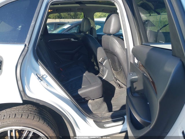 43382068 :رقم المزاد ، WA1LKAFP9AA005365 vin ، 2010 Audi Q5 3.2 Premium مزاد بيع
