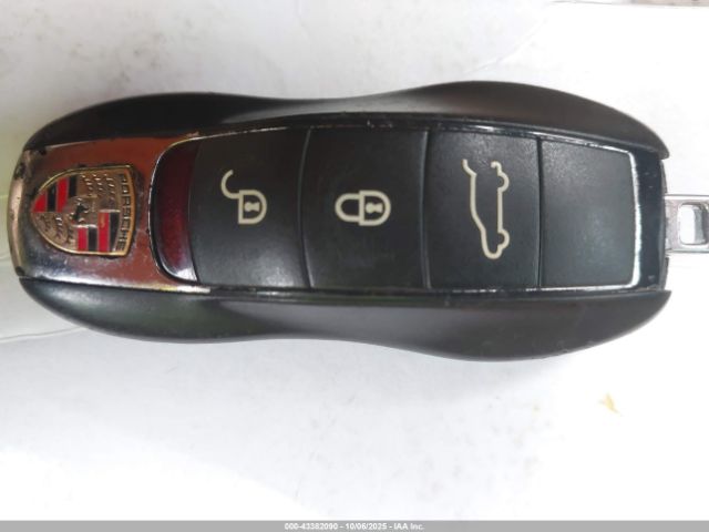 2015 PORSCHE MACAN WP1AB2A57FLB61696 Photo 10