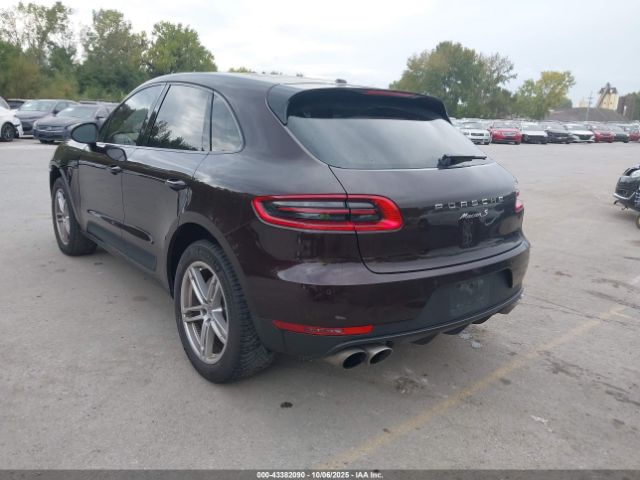 2015 PORSCHE MACAN WP1AB2A57FLB61696 Photo 2