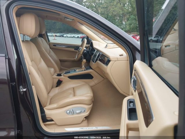 2015 PORSCHE MACAN WP1AB2A57FLB61696 Photo 4