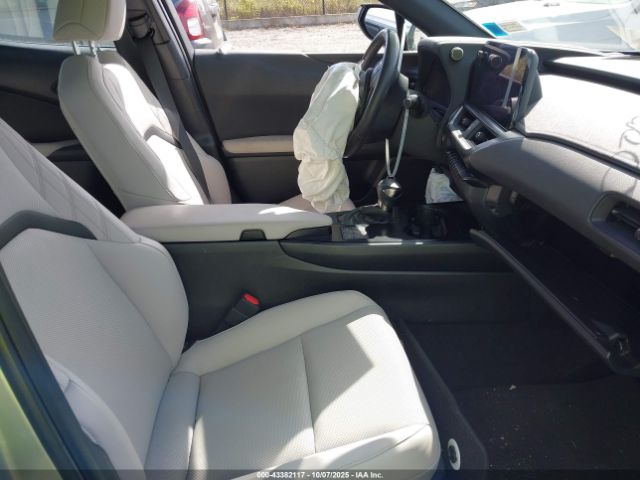 2023 LEXUS UX 250H JTHP9JBH7P2064515 Photo 4
