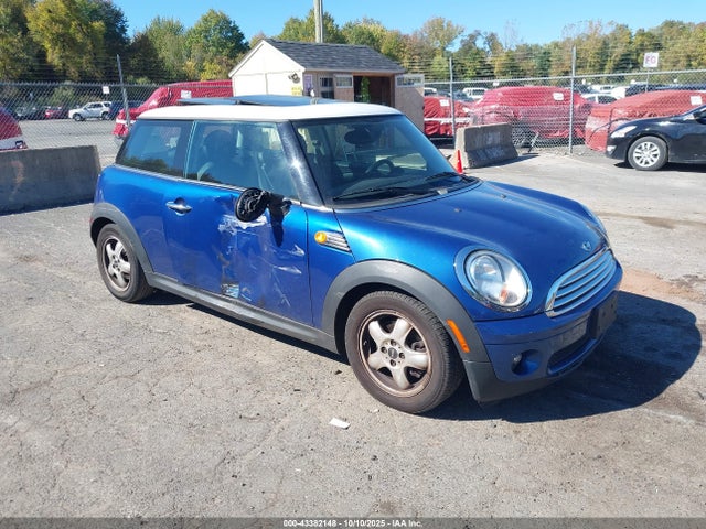 2007 MINI COOPER WMWMF335X7TU62189