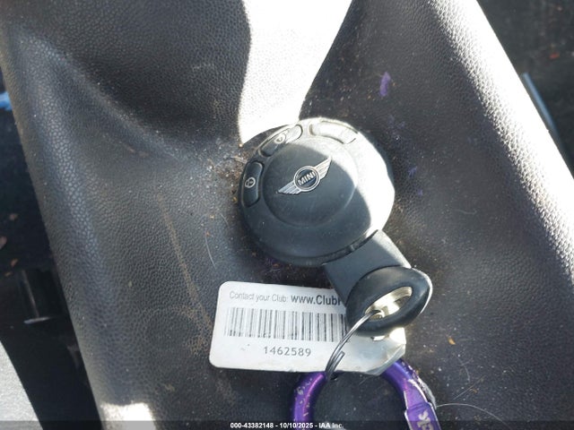 2007 MINI COOPER WMWMF335X7TU62189 Photo 10