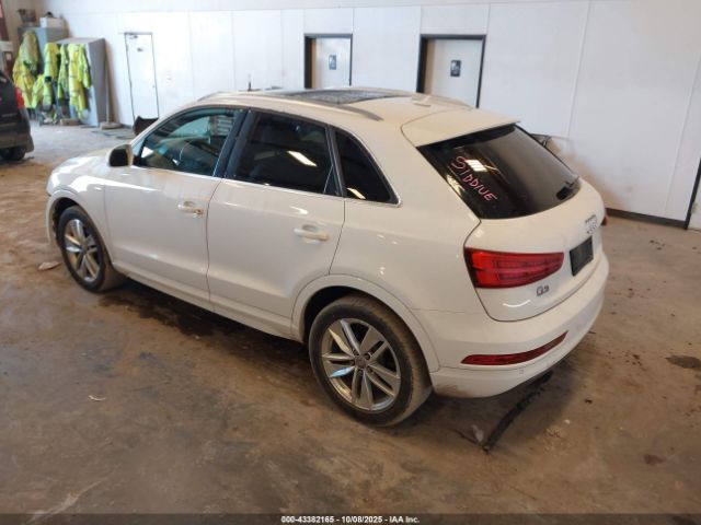 2018 AUDI Q3 WA1HCCFS7JR025019 Photo 2