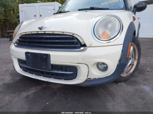 2011 MINI COOPER WMWSU3C57BT091305 Photo 5