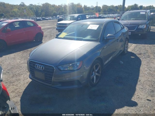 2015 AUDI A3 WAUBFGFF8F1005698 Photo 1