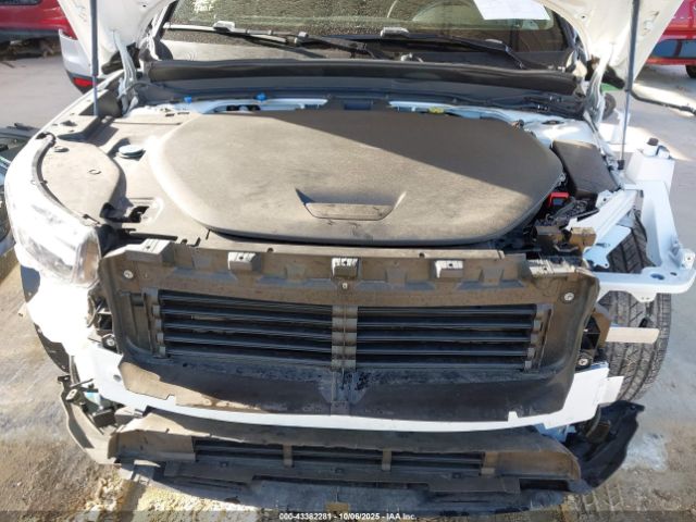 2021 VOLVO XC40 RECHARGE PURE ELECTRIC YV4ED3UR4M2568487 Photo 9