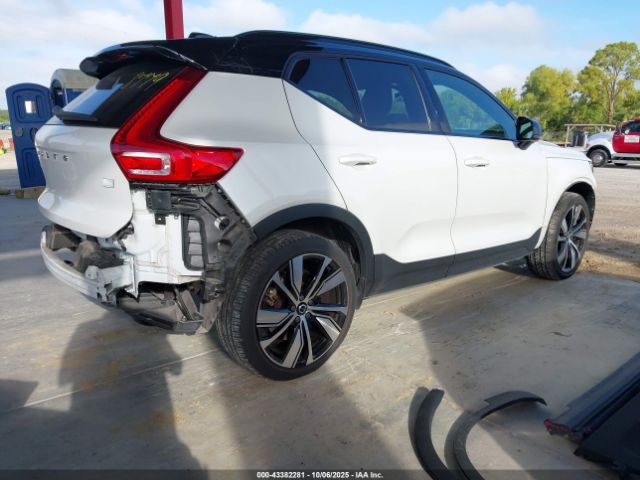 2021 VOLVO XC40 RECHARGE PURE ELECTRIC YV4ED3UR4M2568487 Photo 3
