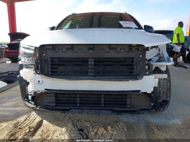 2021 VOLVO XC40 RECHARGE PURE ELECTRIC YV4ED3UR4M2568487 Photo 5