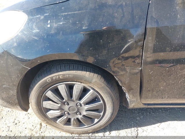 Nissan 2014 2014 3N1CN7AP2EL814599 Image 6