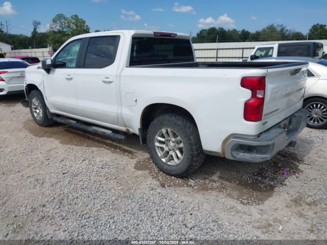 2024 CHEVROLET SILVERADO 1500 2GCUDDED1R1237977 Photo 2
