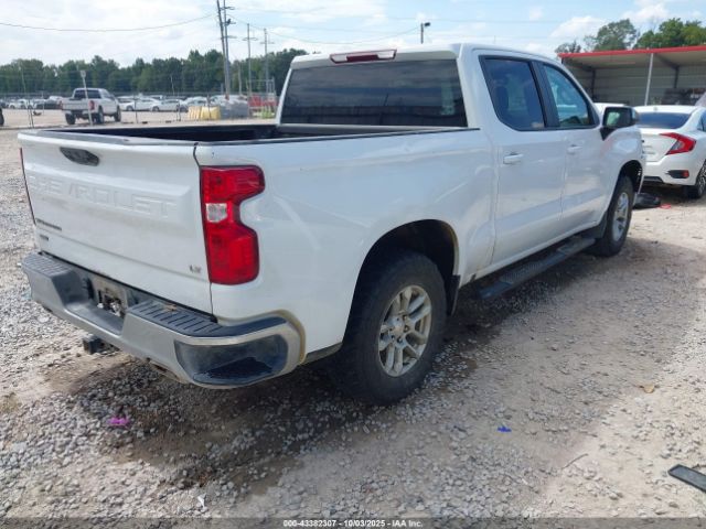 2024 CHEVROLET SILVERADO 1500 2GCUDDED1R1237977 Photo 3