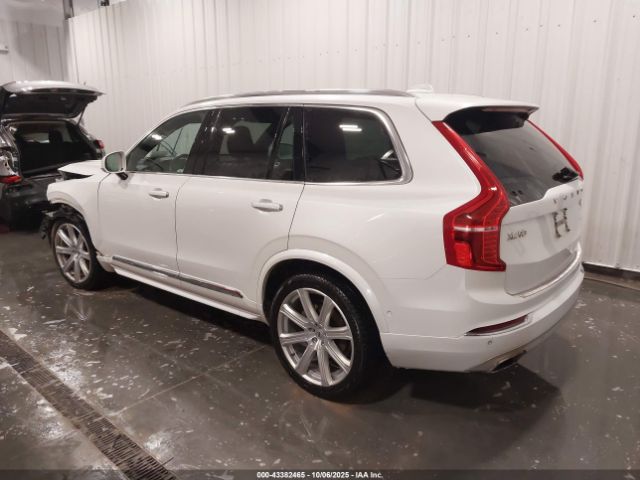 2018 VOLVO XC90 YV4A22PL6J1348419 Photo 2