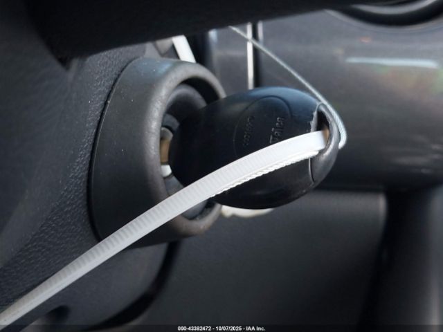 2006 MINI COOPER WMWRC33516TK16824 Photo 10