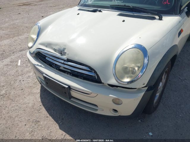 2006 MINI COOPER WMWRC33516TK16824 Photo 5