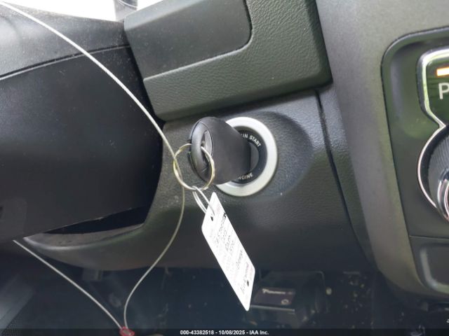 2015 RAM 1500 1C6RR6ST0FS779749 Photo 10