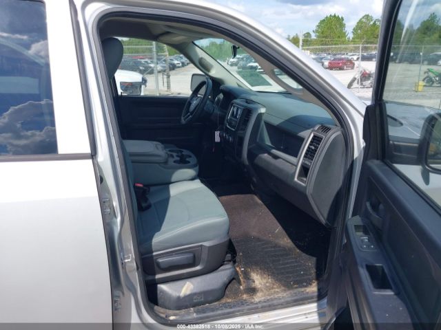 2015 RAM 1500 1C6RR6ST0FS779749 Photo 4