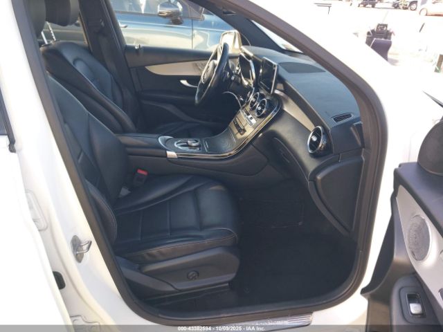 2019 MERCEDES-BENZ GLC 350E WDC0G5EB3KF590370 Photo 4