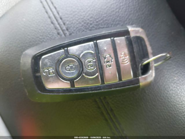 2021 FORD MUSTANG 1FATP8UH5M5103954 Photo 10