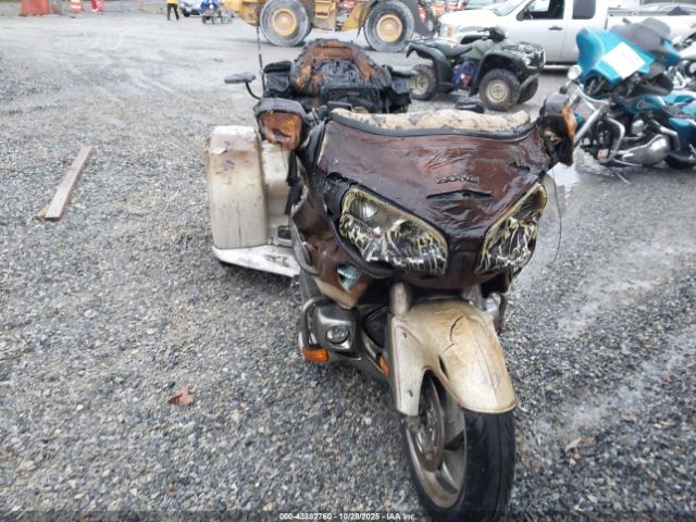 2008 HONDA GL1800 1HFSC47F78A709991 Photo 4