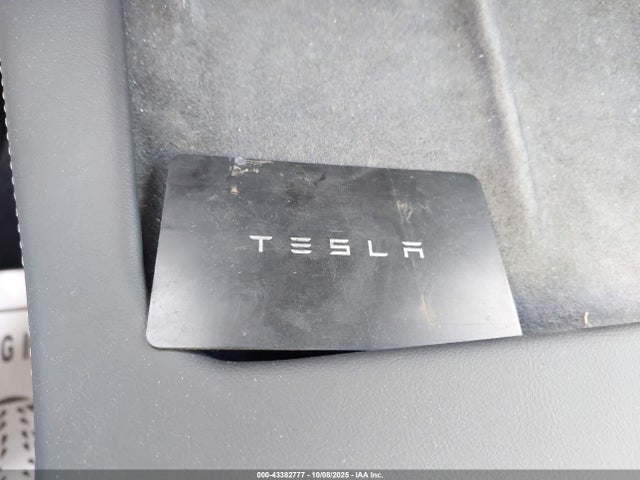 2023 TESLA MODEL Y 7SAYGDEE3PF785512 Photo 10