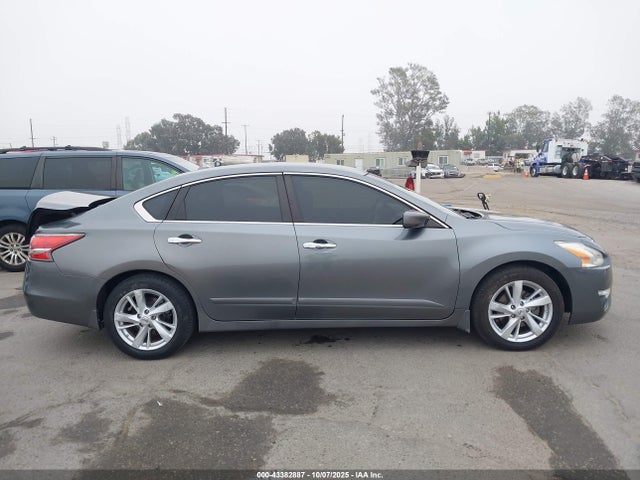 Nissan Altima 2015 1N4AL3AP9FC235258 Image 14