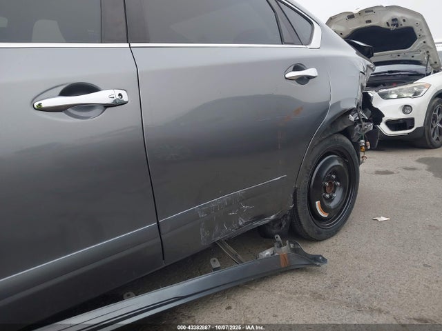 Nissan Altima 2015 1N4AL3AP9FC235258 Image 20