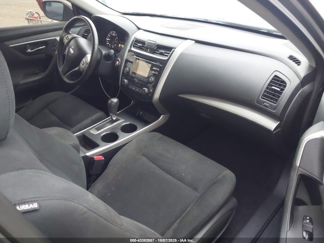 Nissan Altima 2015 1N4AL3AP9FC235258 Image 5