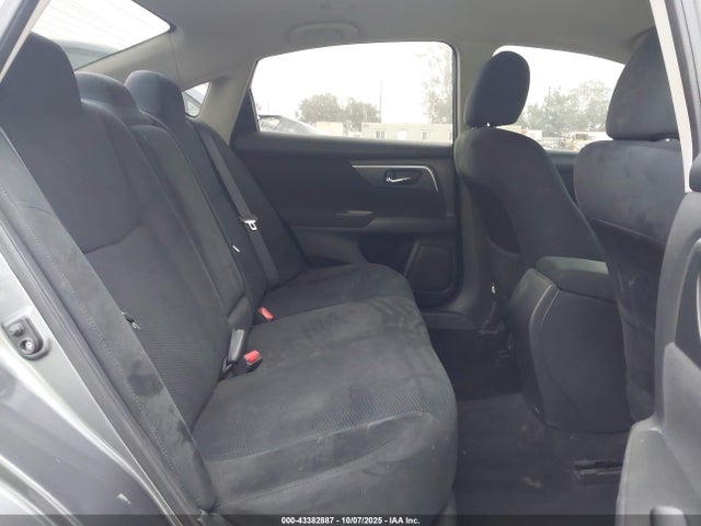 Nissan Altima 2015 1N4AL3AP9FC235258 Image 8