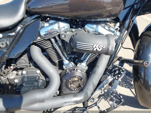 2018 HARLEY-DAVIDSON FLTRX 1HD1KHC15JB614189 Photo 7