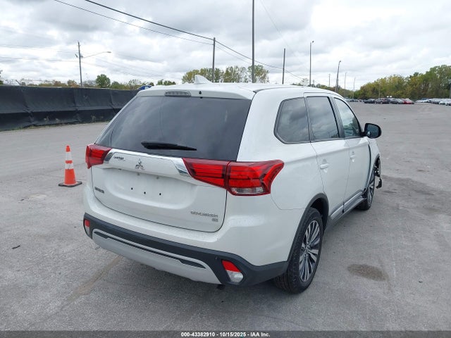 2019 MITSUBISHI OUTLANDER JA4AD3A38KZ021240 Photo 3