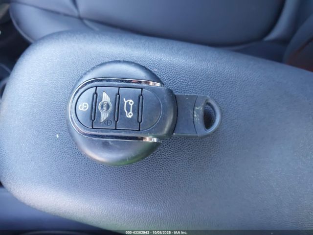 2016 MINI HARDTOP WMWXU1C56G2D09826 Photo 10