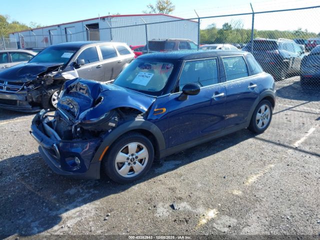 2016 MINI HARDTOP WMWXU1C56G2D09826 Photo 1