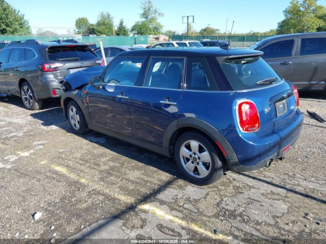 2016 MINI HARDTOP WMWXU1C56G2D09826 Photo 2