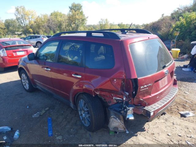 2013 SUBARU FORESTER JF2SHADCXDH416691 Photo 2