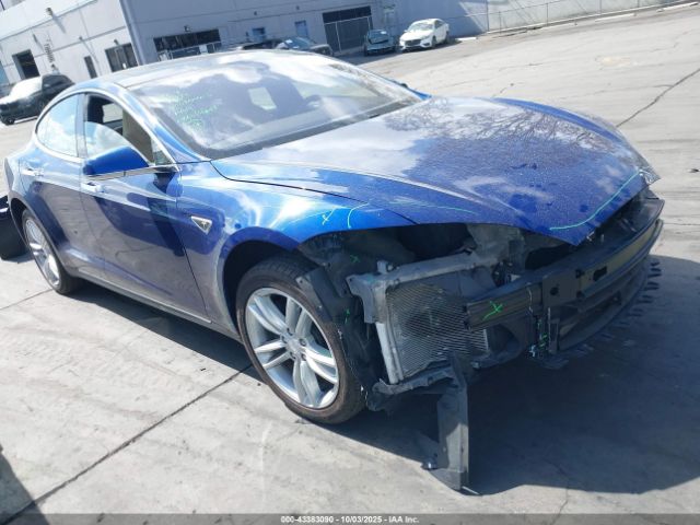 2015 TESLA MODEL S 5YJSA1E11FF119084 Photo 0