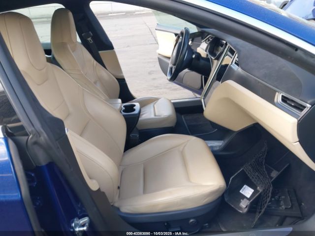 2015 TESLA MODEL S 5YJSA1E11FF119084 Photo 4