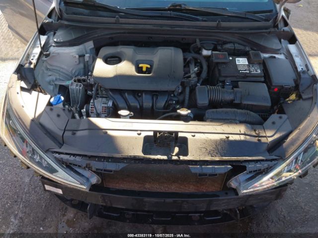 2020 HYUNDAI ELANTRA 5NPD84LF8LH600502 Photo 9