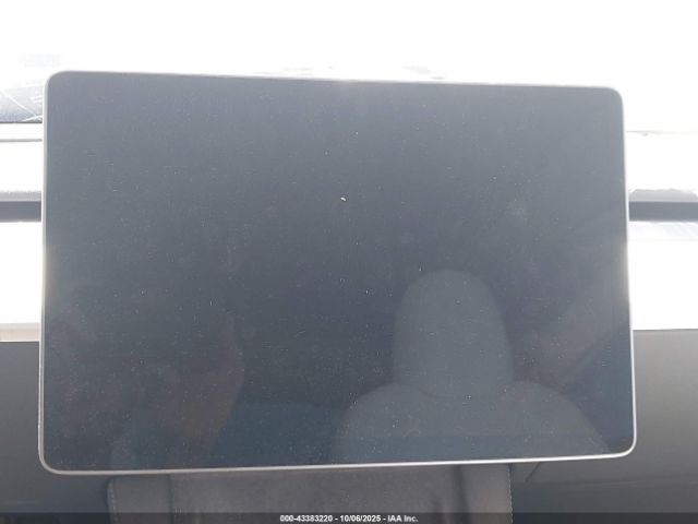 2024 TESLA MODEL Y 7SAYGDED7RA333554 Photo 6